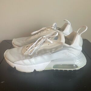 Nike Air Max 2090 triple white mens size 12 lightly worn